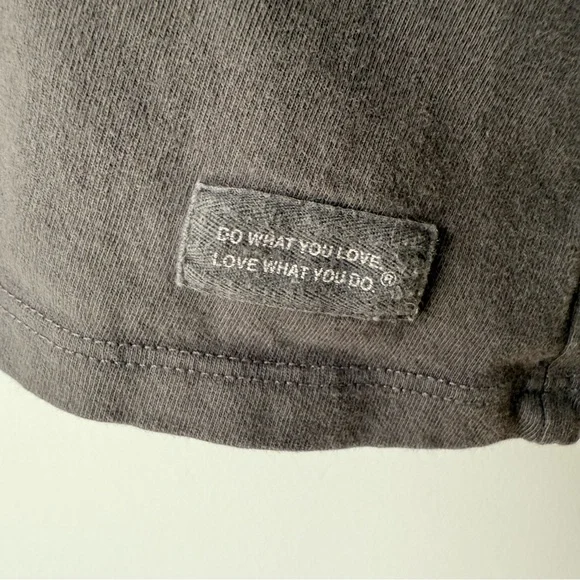 Life is Good Gray T-Shirt with Fun Graphic and “Take Me to the Ocean” text, XL - Picture 5 of 7